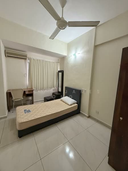 Pangsapuri untuk Disewa di Gambier Heights - Boon James Ong - Bedroom - PropertyGuru.com.my