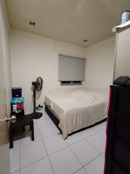 Kondominium untuk Dijual di First Residence (Residensi Unggul) - Nicole . - Bedroom - PropertyGuru.com.my