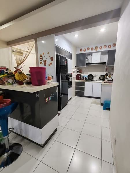 Kondominium untuk Dijual di First Residence (Residensi Unggul) - Nicole . - Kitchen - PropertyGuru.com.my