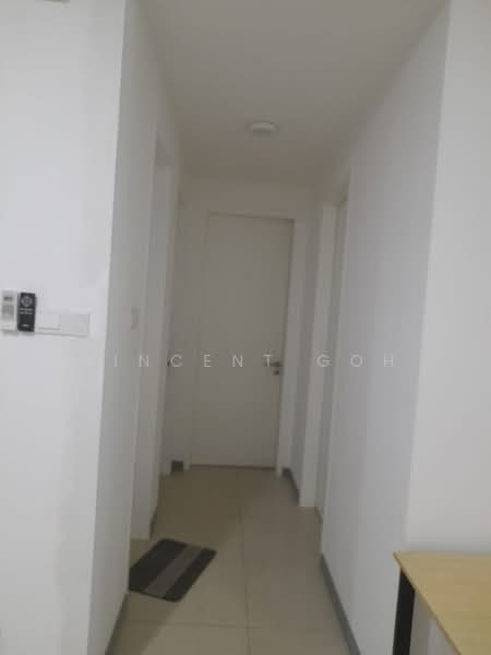 Servis Apartment untuk Dijual di United Point (Residensi Berpadu) - Vincent Goh - Corridor - PropertyGuru.com.my
