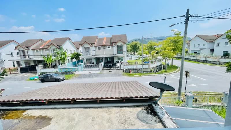 Rumah Berkembar untuk Dijual di Alam Suria (Puncak Alam) - Shahidan Ismail - Exterior - PropertyGuru.com.my