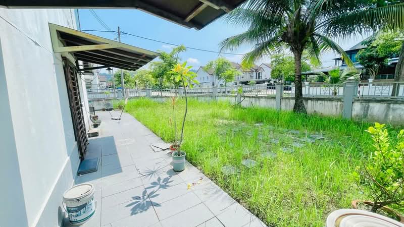 Rumah Berkembar untuk Dijual di Alam Suria (Puncak Alam) - Shahidan Ismail - Exterior - PropertyGuru.com.my