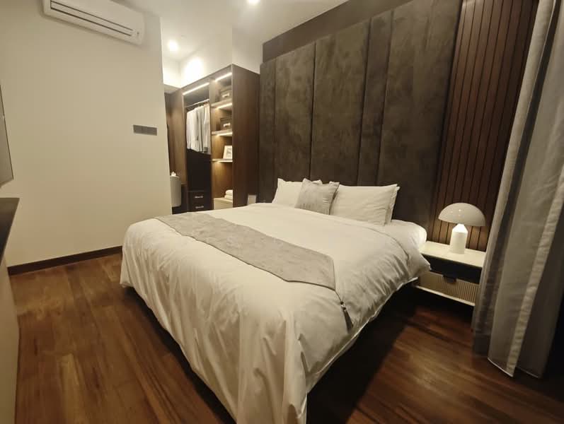 Servis Apartment untuk Dijual di Times Square 2 - Louis Cheong - Bedroom - PropertyGuru.com.my