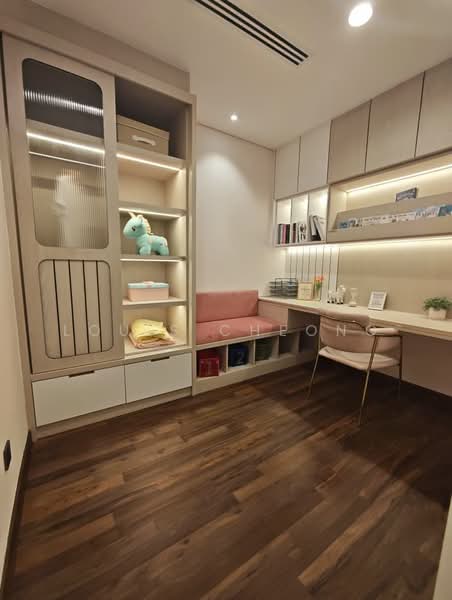 Servis Apartment untuk Dijual di Times Square 2 - Louis Cheong - Study - PropertyGuru.com.my