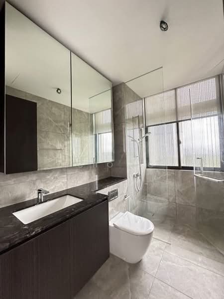Servis Apartment untuk Dijual di Park Regent @Desa Park City - Echo Ng - Bathroom - PropertyGuru.com.my