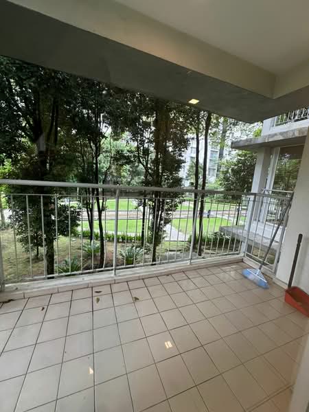 Kondominium untuk Dijual di Midfields - Jake Lim - Balcony - PropertyGuru.com.my