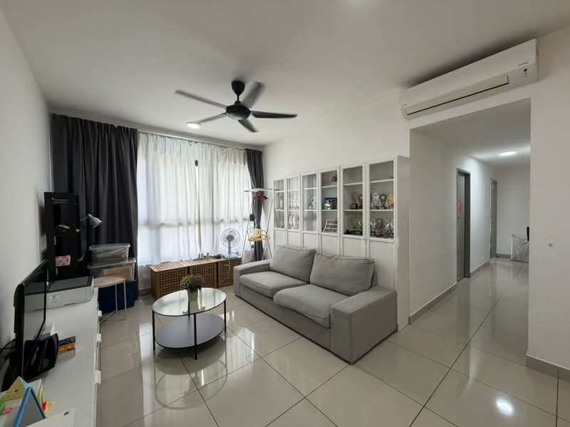 Servis Apartment untuk Disewa di M Vertica - Chloe Shum - Living Room - PropertyGuru.com.my