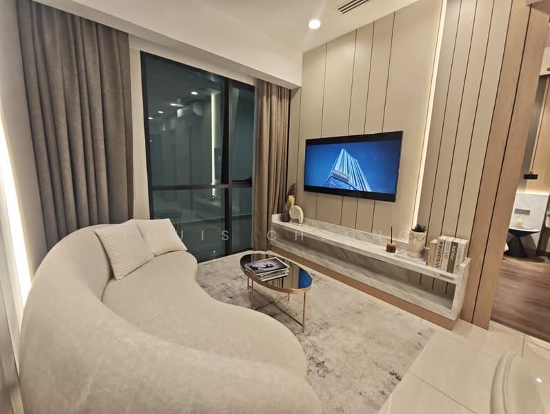 Servis Apartment untuk Dijual di Times Square 2 - Louis Cheong - Living Room - PropertyGuru.com.my