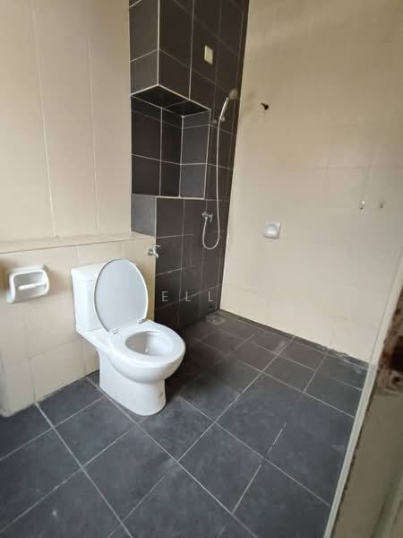 2-storey Terraced House for Sale in Bandar Putera 2 (Klang) - Michelle Tan - Bathroom - PropertyGuru.com.my