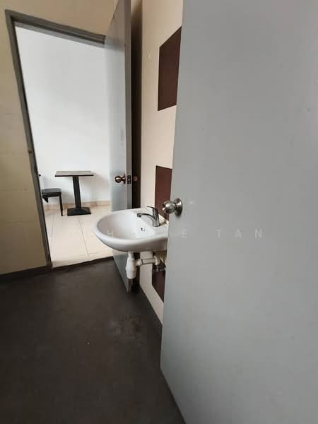 2-storey Terraced House for Sale in Bandar Putera 2 (Klang) - Michelle Tan - Bathroom - PropertyGuru.com.my