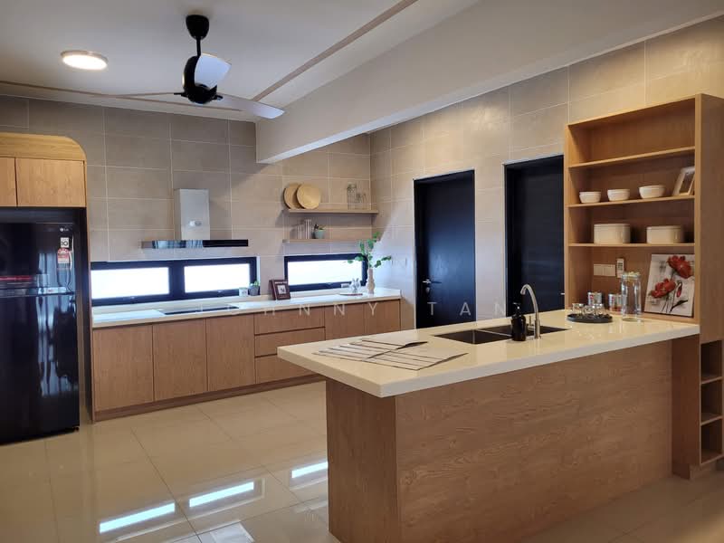 Townhouse for Sale in Kayu Ara (Selangor) - Johnny Tan - Kitchen - PropertyGuru.com.my