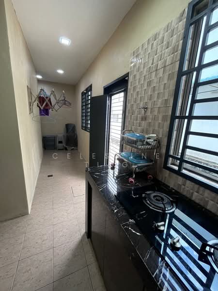 2-storey Terraced House for Sale in Kajang East (Semenyih) - Celestine Ting - Kitchen - PropertyGuru.com.my