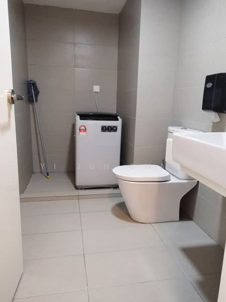 Servis Apartment untuk Disewa di EkoCheras Service Residences - Yi Jun Cham - Bathroom - PropertyGuru.com.my