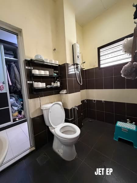 Rumah Teres 2 Tingkat untuk Dijual di Bandar Bukit Raja (Klang) - Daniel Kok - Bathroom - PropertyGuru.com.my