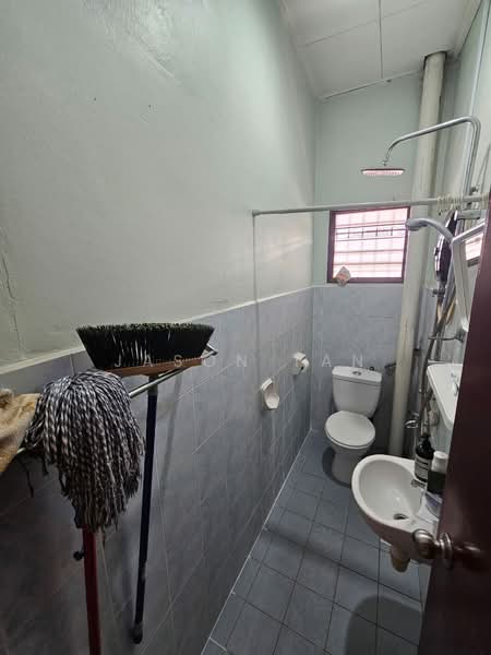 2-storey Terraced House for Sale in Bandar Putra Permai (Seri Kembangan) - Jason Tan - PropertyGuru.com.my