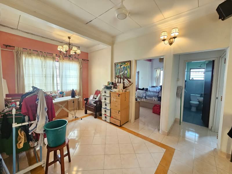2-storey Terraced House for Sale in Bandar Putra Permai (Seri Kembangan) - Jason Tan - PropertyGuru.com.my