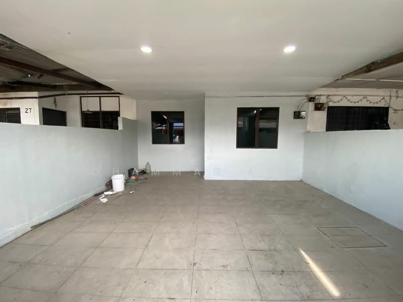 Terraced House for Sale in Taman Tas (Kuantan) - Mohammad Azizi - PropertyGuru.com.my