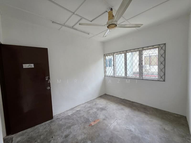 2-storey Terraced House for Sale in Taman Sri Muda (Shah Alam) - Amirah Azmi - PropertyGuru.com.my