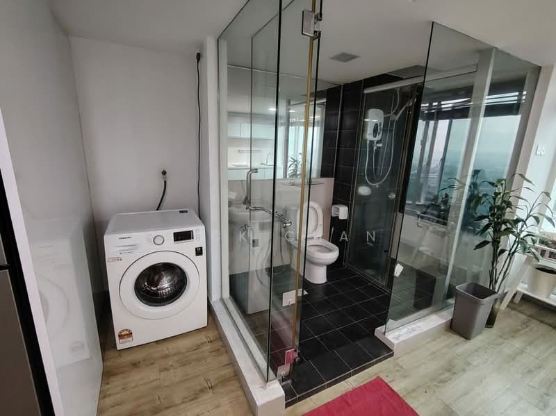 Servis Apartment untuk Disewa di Subang Soho (One Soho) - Nick Chan - Bathroom - PropertyGuru.com.my