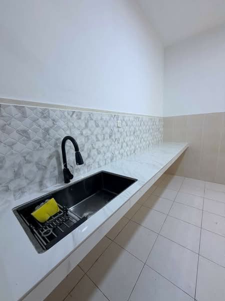 2-storey Terraced House for Sale in Bukit Indah (Iskandar Puteri (Nusajaya)) - Karl Lim - Kitchen - PropertyGuru.com.my