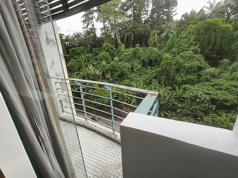 Kondominium untuk Dijual di 10 Semantan Suites - Ken Lee - Balcony - PropertyGuru.com.my