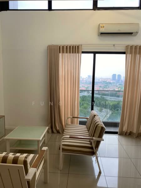 Kondominium untuk Dijual di D'Latour - Fung Fung - Living Room - PropertyGuru.com.my