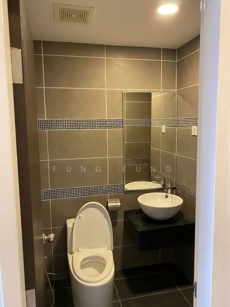 Kondominium untuk Dijual di D'Latour - Fung Fung - Bathroom - PropertyGuru.com.my