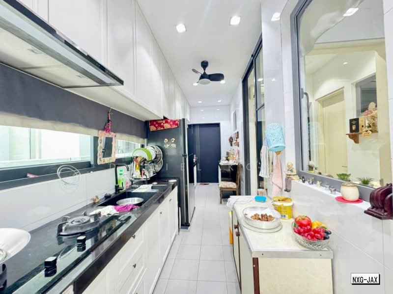 Rumah Berkembar untuk Dijual di Kota Kemuning (Shah Alam) - Daniel Kok - Kitchen - PropertyGuru.com.my