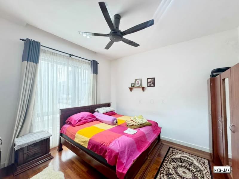Rumah Berkembar untuk Dijual di Kota Kemuning (Shah Alam) - Daniel Kok - Bedroom - PropertyGuru.com.my