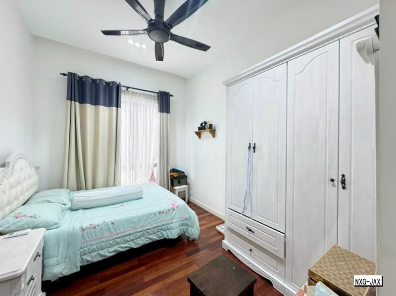 Rumah Berkembar untuk Dijual di Kota Kemuning (Shah Alam) - Daniel Kok - Bedroom - PropertyGuru.com.my