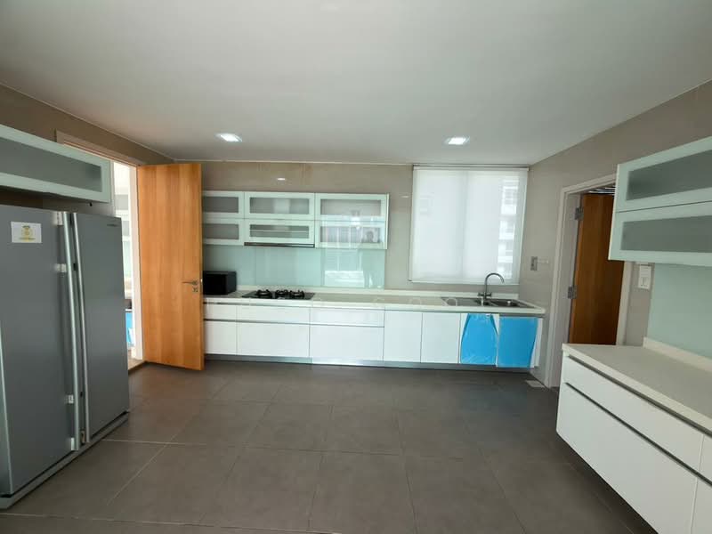 Condominium for Sale at Brunsfield EmbassyView - Hugo Gooi - Kitchen - PropertyGuru.com.my