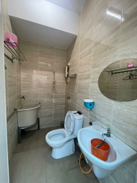 Banglo Pautan untuk Dijual di Jelutong (Penang) - CK Goh - Bathroom - PropertyGuru.com.my