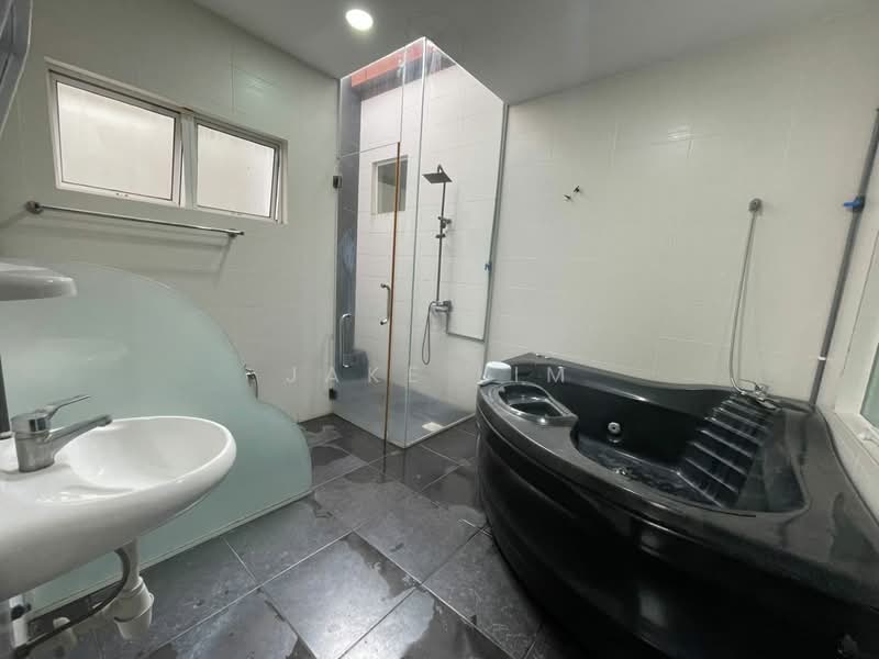 Semi-Detached House for Sale in Bandar Sungai Long (Selangor) - Jake Lim - Bathroom - PropertyGuru.com.my