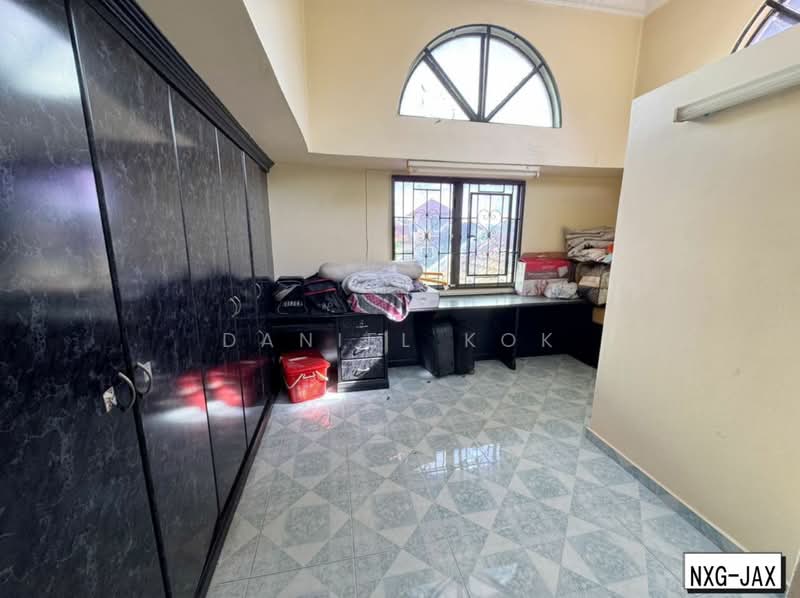 Rumah Berkembar untuk Dijual di Kota Kemuning (Shah Alam) - Daniel Kok - Bedroom - PropertyGuru.com.my