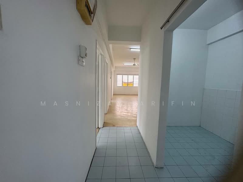Flat for Sale at Taman Bukit Segar - Masnizah Arifin - Corridor - PropertyGuru.com.my