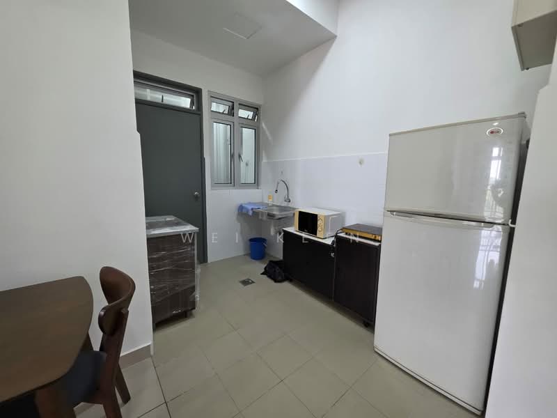 Pangsapuri untuk Disewa di Kalista 2 - Wei Keen - Kitchen - PropertyGuru.com.my