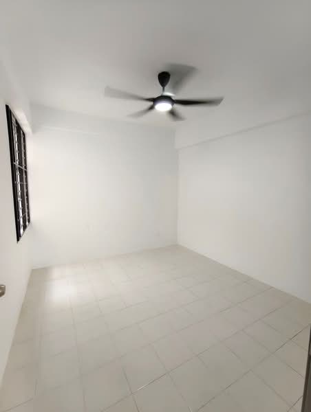 Flat for Rent at PANGSAPURI CENDERA 1 - Yee Hsin - PropertyGuru.com.my