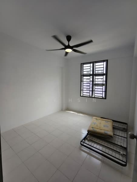 Flat for Rent at PANGSAPURI CENDERA 1 - Yee Hsin - PropertyGuru.com.my
