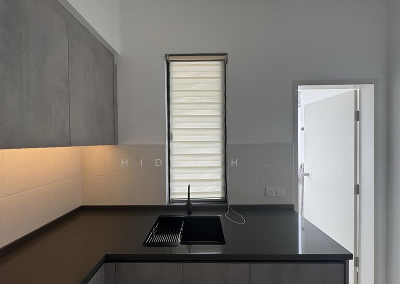 Townhouse for Rent in Bandar Cassia (Batu Kawan) - Hidayah . - Kitchen - PropertyGuru.com.my