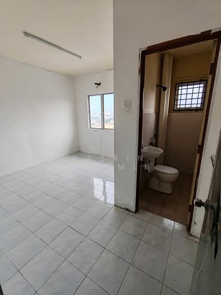 Kondominium untuk Dijual di Laksamana Puri - Nazrin Hakimin - PropertyGuru.com.my