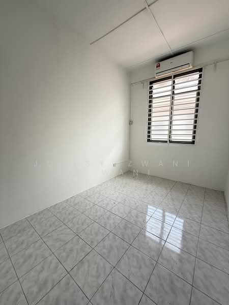 2-storey Terraced House for Sale in Bandar Saujana Putra (Tanjong Duabelas) - Julisyazwani @ Wani - Interior - PropertyGuru.com.my