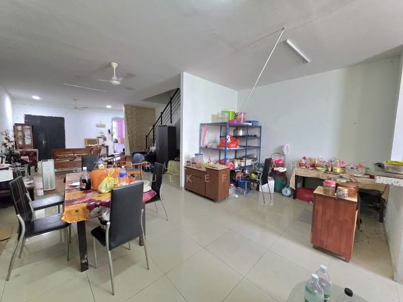 Rumah Teres 2 Tingkat untuk Dijual di Bandar Baru Bangi (Selangor) - Zairul Asrah Zulkefli - Living Room - PropertyGuru.com.my