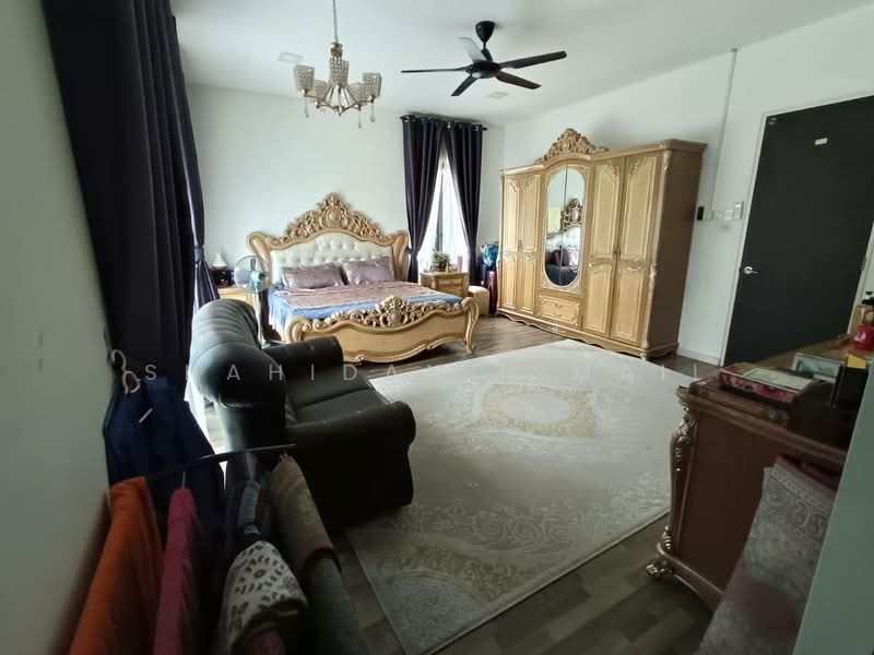 Rumah Berkembar untuk Dijual di Shah Alam (Selangor) - Shahidan Ismail - Bedroom - PropertyGuru.com.my