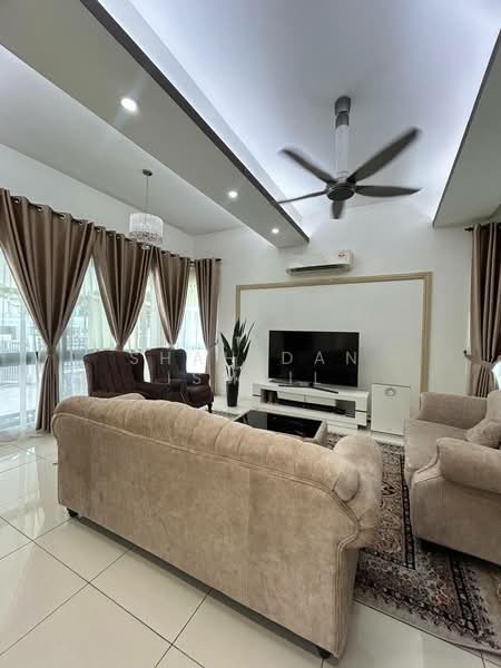 Rumah Berkembar untuk Dijual di Shah Alam (Selangor) - Shahidan Ismail - Living Room - PropertyGuru.com.my
