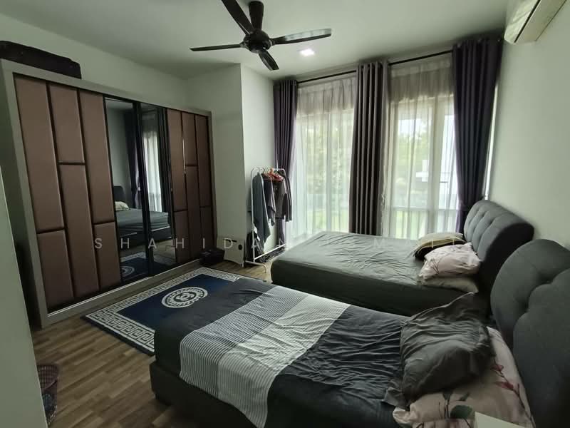 Rumah Berkembar untuk Dijual di Shah Alam (Selangor) - Shahidan Ismail - Bedroom - PropertyGuru.com.my