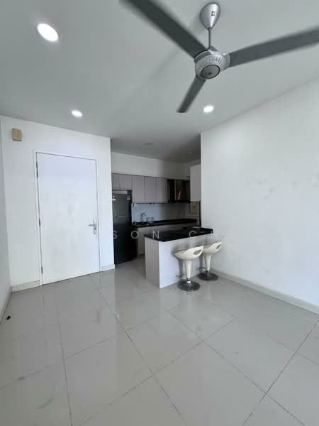 Kondominium untuk Disewa di Scenaria @ North Kiara Hills - Alison Chiu - Kitchen - PropertyGuru.com.my