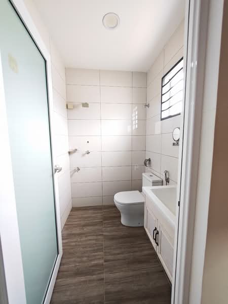 2-storey Terraced House for Rent in Klang (Selangor) - Peter Pen - Bathroom - PropertyGuru.com.my