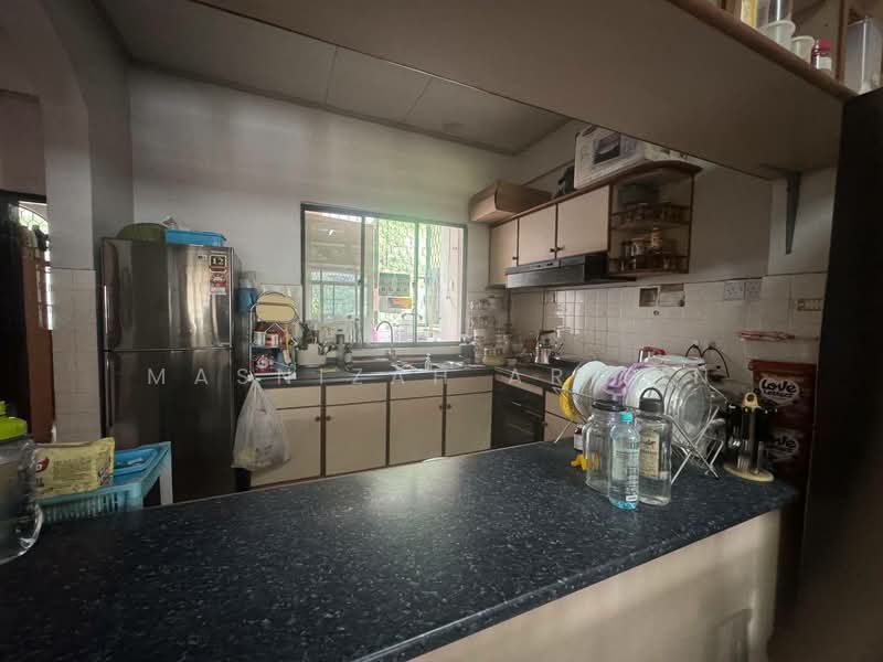 Condominium for Sale at Waizuri 2 - Masnizah Arifin - Kitchen - PropertyGuru.com.my