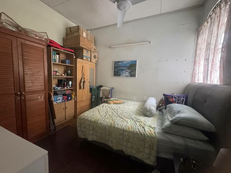 Condominium for Sale at Waizuri 2 - Masnizah Arifin - Bedroom - PropertyGuru.com.my