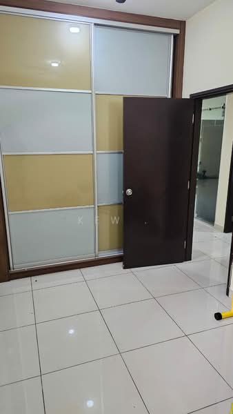 Kondominium untuk Disewa di Oasis 1 - Kew . - PropertyGuru.com.my